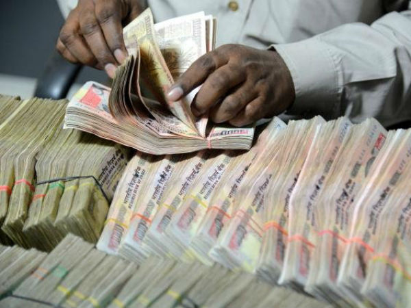 Bank errs, taxi driver turns billionaire twice Bank errs, taxi driver turns billionaire twice