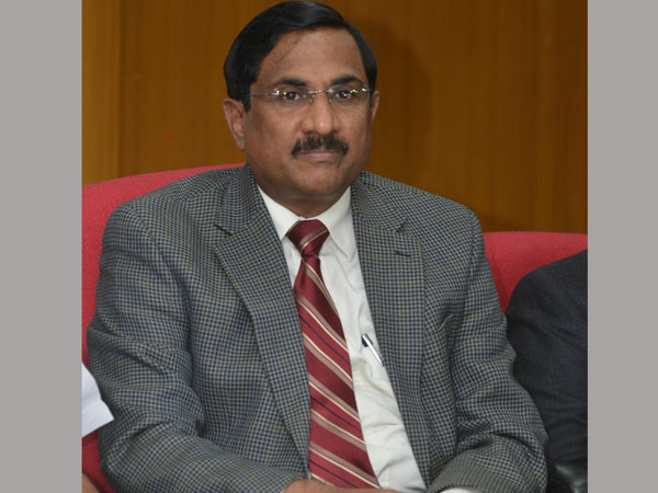 Vivek replaces D Srinivas as Advisor Vivek replaces D Srinivas as Advisor