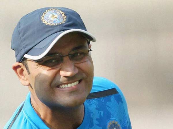 Virender Sehwag has a special request for Ravindra Jadeja Virender Sehwag has a special request for Ravindra Jadeja