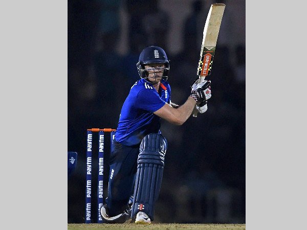 Sam Billings reveals how he beat India A with Rahul Dravid's 'help' Sam Billings reveals how he beat India A with Rahul Dravid's 'help'