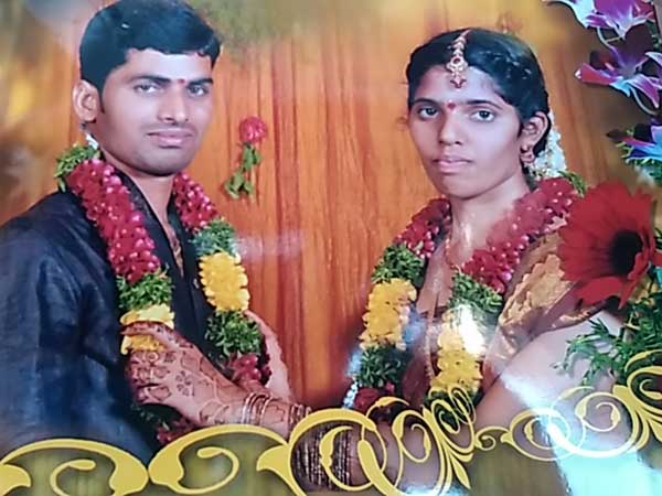Couple commit suicide in Hyderabad Couple commit suicide in Hyderabad