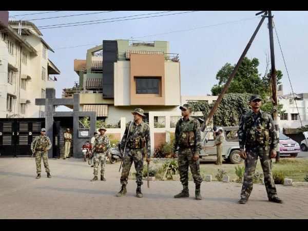 సకల సౌకర్యాలతో ధోని ఇల్లు