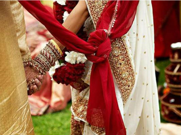 After Gali daughter's Marriage, Now TRS leader's son marriage. After Gali daughter's Marriage, Now TRS leader's son marriage.