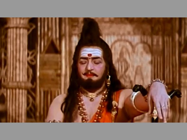 అప్పుడు హైకోర్టు ఇలా....
