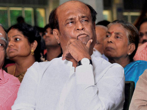 సూపర్ స్టార్ ఎప్పుడూ హాటే