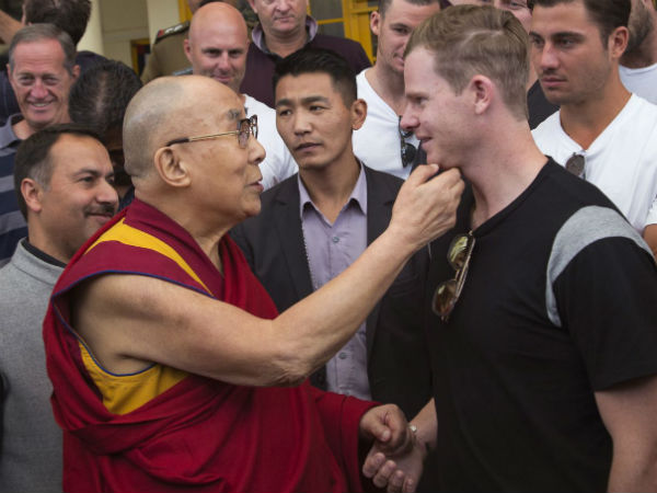 Steven Smith Has a Peace Session With The Dalai Lama Steven Smith Has a Peace Session With The Dalai Lama