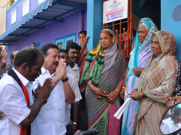 ఐఏఎస్, ఐపీఎస్, ఐటీ శాఖ అధికారులు