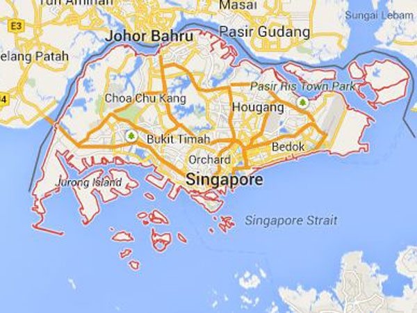 minor on ground accident between two planes in Singapore minor on ground accident between two planes in Singapore