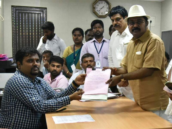 TTV Dinakaran's nomination accepted after prolonged suspense TTV Dinakaran's nomination accepted after prolonged suspense