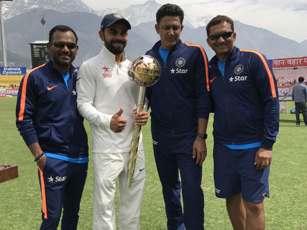 Virat kohli with Test Truncheon Virat kohli with Test Truncheon