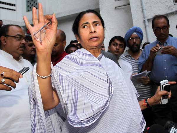 Narada sting case: Will approach SC, says Mamata Narada sting case: Will approach SC, says Mamata