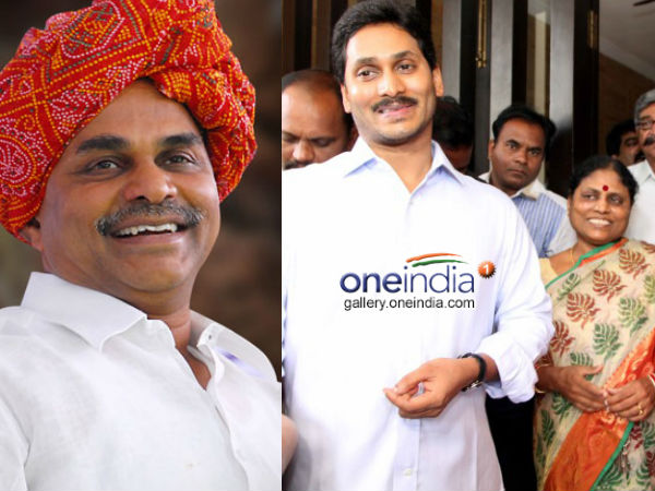 after 34 years ys family member ys vivekanada reddy defeated in elections after 34 years ys family member ys vivekanada reddy defeated in elections