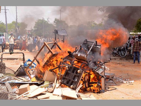 తప్పేం లేదు, తిరగబడితే..