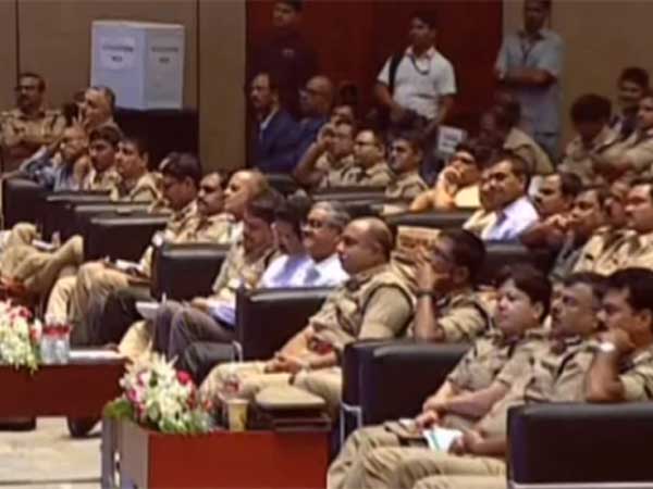 ప్రమోషన్లలో అవే ఉండకూడదు...