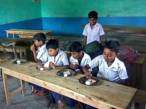 ‘They are targeting Muslim children’: A rumour about ‘impotency vaccine’ is causing panic in Assam ‘They are targeting Muslim children’: A rumour about ‘impotency vaccine’ is causing panic in Assam