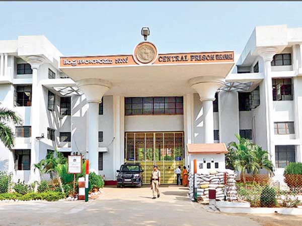 Four prisoners escaped from Warangal central jail Four prisoners escaped from Warangal central jail