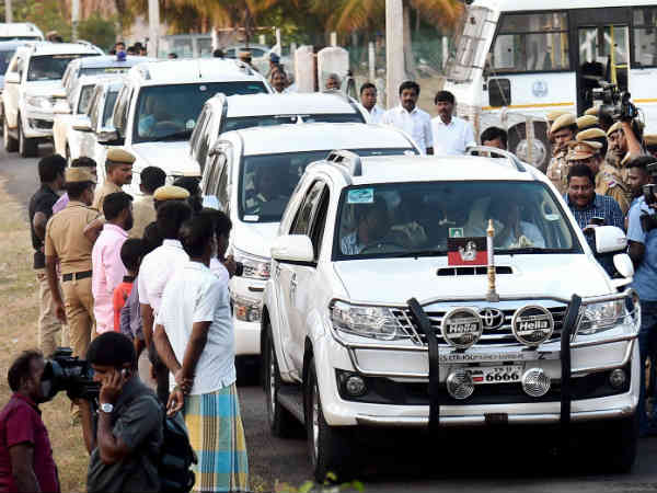 రోజురోజుకు ఆసక్తికర పరిణామాలు