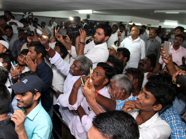కుటుంబంలో గొడవలు రావు
