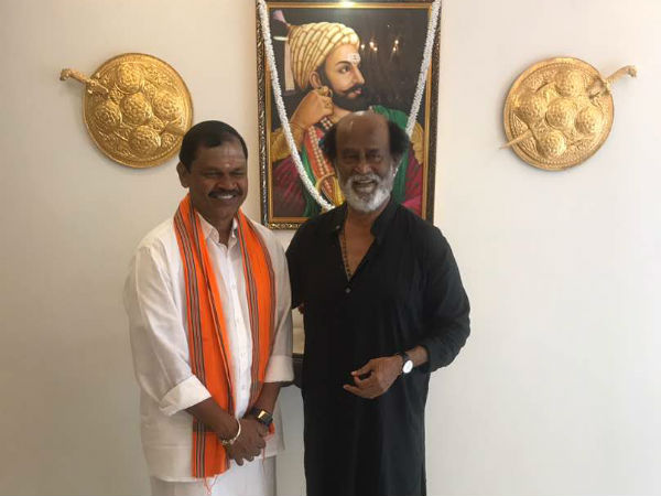 వేచి చూస్తున్న రజనీకాంత్ !