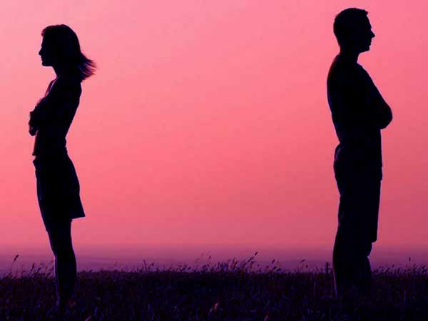 ఛీ కొట్టిన యువతి !