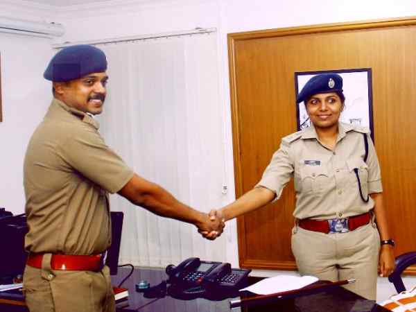 Meet Kerala's cop couple: Ajeetha IPS takes charge of Kollam from husband Satheesh IPS Meet Kerala's cop couple: Ajeetha IPS takes charge of Kollam from husband Satheesh IPS