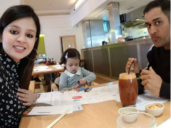 ICC Champions trophy: MS Dhoni enjoys a good time with family ICC Champions trophy: MS Dhoni enjoys a good time with family