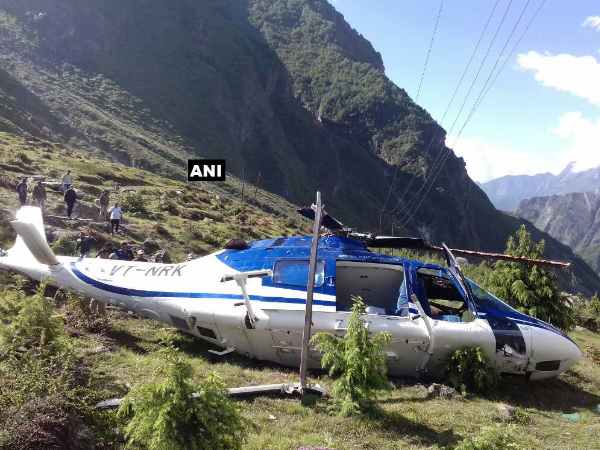 One killed as helicopter crashes in Badrinath One killed as helicopter crashes in Badrinath