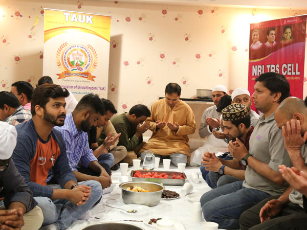iftar dawat in london by trs nri cell members iftar dawat in london by trs nri cell members