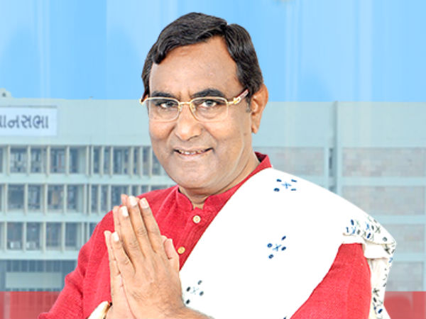 VIP alert: Security guard calls Gujarat Speaker 'kaka', agency loses contract VIP alert: Security guard calls Gujarat Speaker 'kaka', agency loses contract