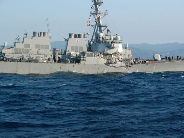 US sailors missing after Navy destroyer collision off Japan US sailors missing after Navy destroyer collision off Japan