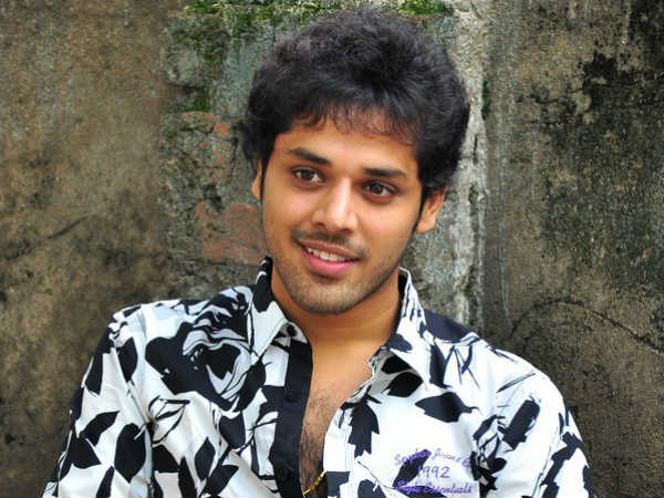 నాకసలు నోటీసే రాలేదు, నా పేరెలా...?