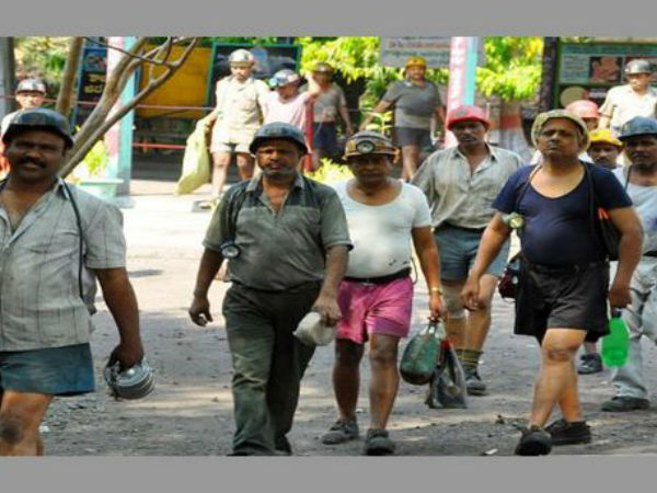 నియామకాలపై ప్రైవేట్ సంస్థలకు బాధ్యతలు