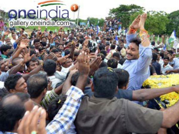 మంత్రులు అయితే నిలదీయవద్దా?