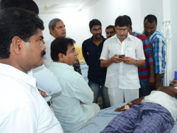ఇసుక మాఫియా అంటే కోపం...