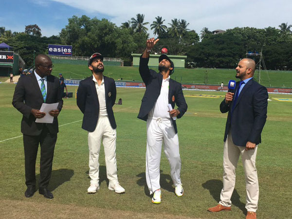 India vs Sri Lanka Live Score, 3rd Test, Day 1: Kohli elects to bat first; Kuldeep in for Jadeja India vs Sri Lanka Live Score, 3rd Test, Day 1: Kohli elects to bat first; Kuldeep in for Jadeja