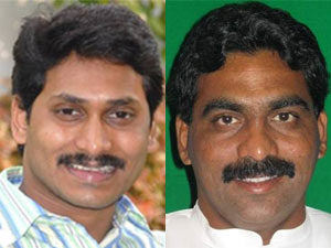 Lagadapati Rajagopal and YS Jaganmohan Reddy Lagadapati Rajagopal and YS Jaganmohan Reddy
