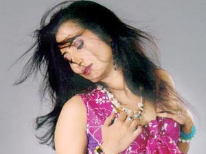 Salina Wali Khan Salina Wali Khan