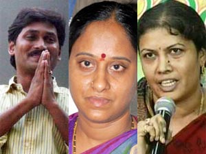 YS Jagan-Konda Surekha-Pulla Padmavathi YS Jagan-Konda Surekha-Pulla Padmavathi