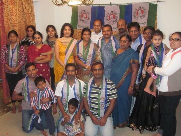 YSR Yuvasena hosts thankful Dinner for Lakshmi Parvathi YSR Yuvasena hosts thankful Dinner for Lakshmi Parvathi