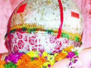 Ganesh laddus sell like hot cakes Ganesh laddus sell like hot cakes