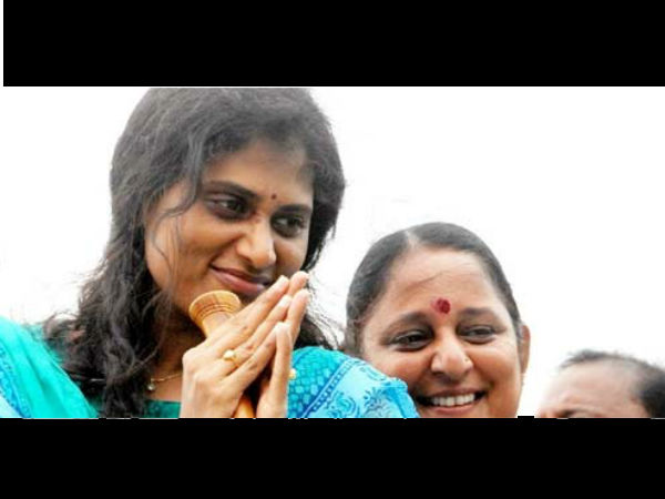 షర్మిల: తల్లి చాటు బిడ్డ నుంచి...