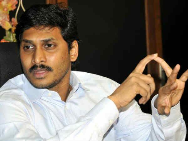 బాబుకు జగన్ భయం: ఎర్రన్న కొడుక్కీ ఛాన్స్?