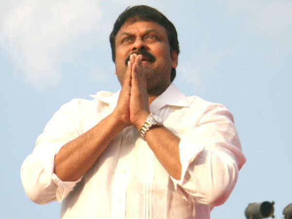 ప్లకార్డ్: జగన్ ఫ్యామిలీకి 'తెలంగాణ' దెబ్బ, వీరికీ