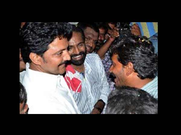 కోల్డ్వార్: హరికృష్ణ వర్సెస్ బాలకృష్ణ