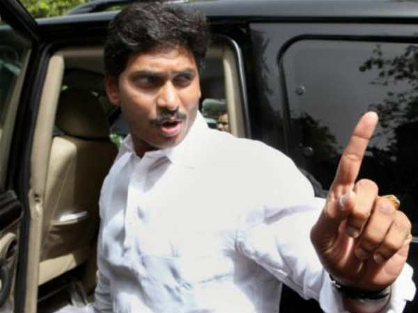 లోకేష్ వర్సెస్ జగన్: అప్పుడు వైయస్, బాబు