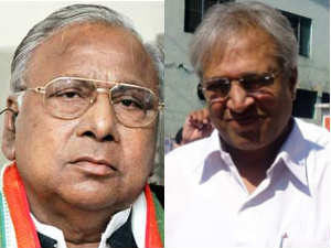 V Hanumantha Rao - Undavalli Arun Kumar V Hanumantha Rao - Undavalli Arun Kumar