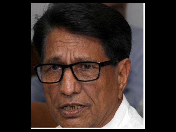 ఆత్మగౌరవంతో 'పార్టీ' చేసుకుంటున్నారు!
