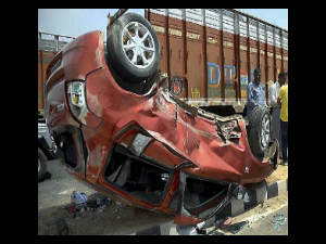 Ten killed in road mishap Ten killed in road mishap