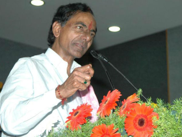 న్యూ ఇయర్లోకి మన నేతలు ఇలా ఎంటరయ్యారు!!!
