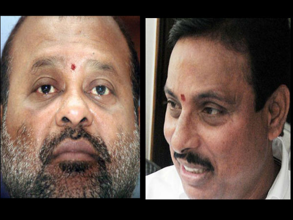 మెలికపై తర్జన: తెలం'గానం'లో గ్రేటర్ ట్విస్ట్(ఫోటోలు)